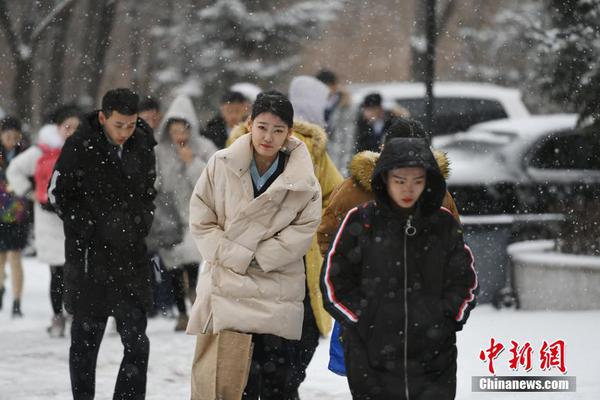 从指尖传出的认真的热情樱花动漫在线播放 示例图 - 说明文字