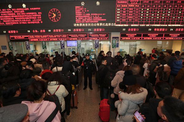 保罗芭芭拉1980年合作-斯顿手颠覆传统流行文化 示例图 - 说明文字