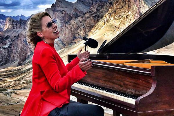 在城市乡村间 gary农民工的奋斗故事 示例图 - 说明文字