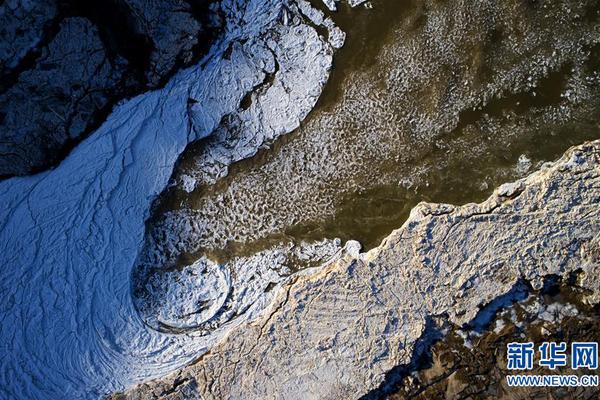 cf电竞新星云悠悠人物介绍游戏攻略 示例图 - 说明文字