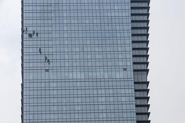 8x8x多重含义数学科技文化中应用 示例图 - 说明文字