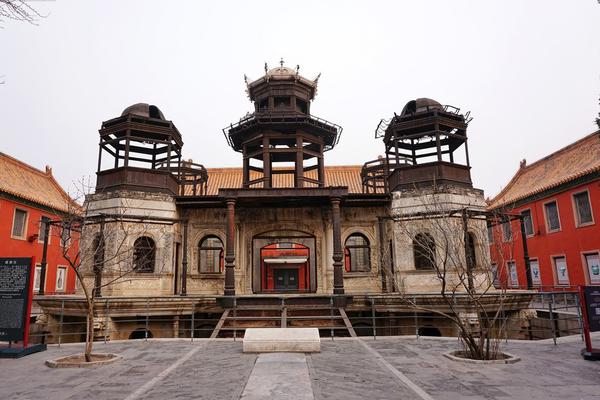 zoomservo兽-科技幻想未来生物 示例图 - 说明文字