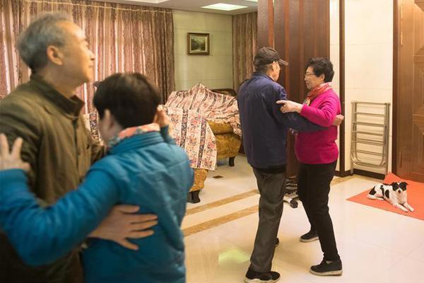 喜欢bl动画的你，来看这些车车动画推荐吧！bl的车车动画 示例图 - 说明文字