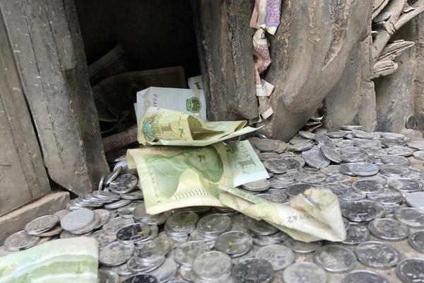 18岁流白浆原因-生理现象还是需要治疗-荟 示例图 - 说明文字