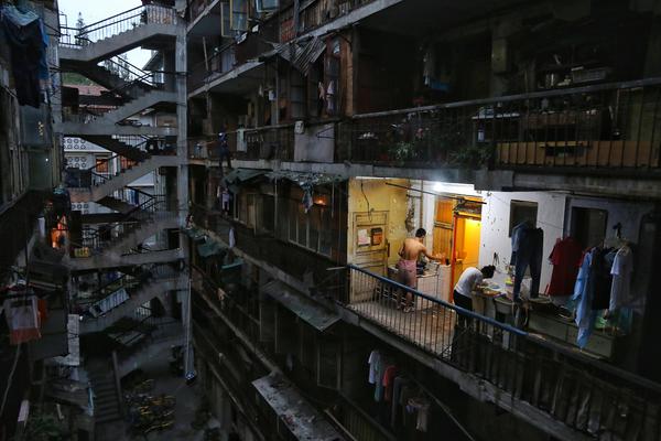 zoomservo兽-科技幻想未来生物 示例图 - 说明文字