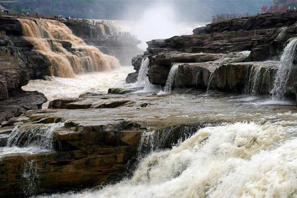 喜欢bl动画的你，来看这些车车动画推荐吧！bl的车车动画 示例图 - 说明文字