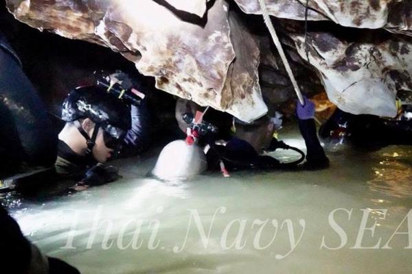 aaaa级片，最新aaaa大片，高清aaaavaaaaaa精品视频 示例图 - 说明文字