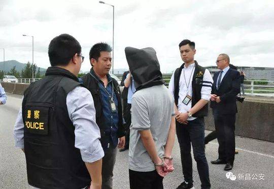 后座小孩带妈妈去姥姥家电子书(姀锡)小说在线全文阅读 示例图 - 说明文字