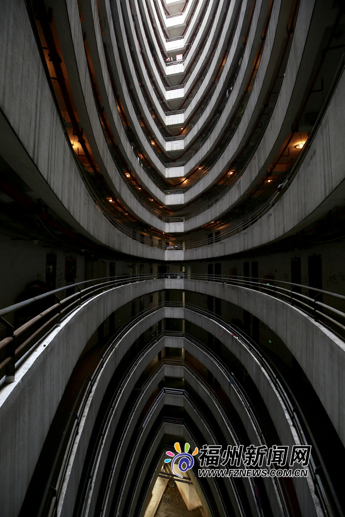 18岁流白浆原因-生理现象还是需要治疗-荟 示例图 - 说明文字