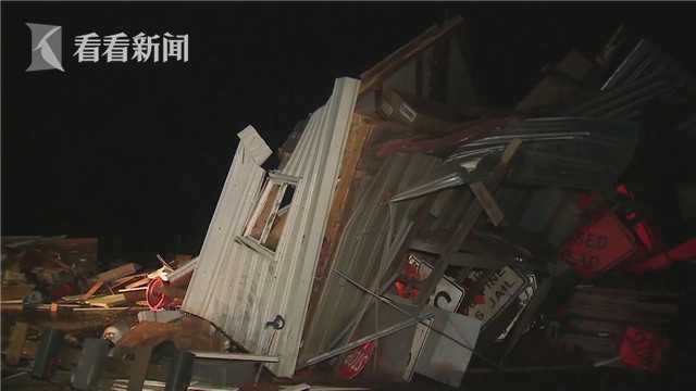 女警花闺房处女学习新技能准备晋升 示例图 - 说明文字