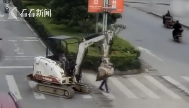 26uuu偷拍亚洲欧洲综合精彩镜头 示例图 - 说明文字