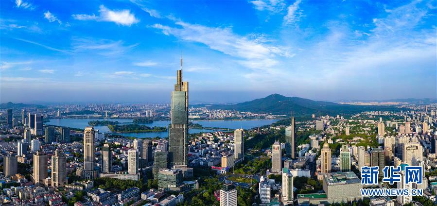 安全找到18游戏入口，避开常见问题和风险的指南 示例图 - 说明文字