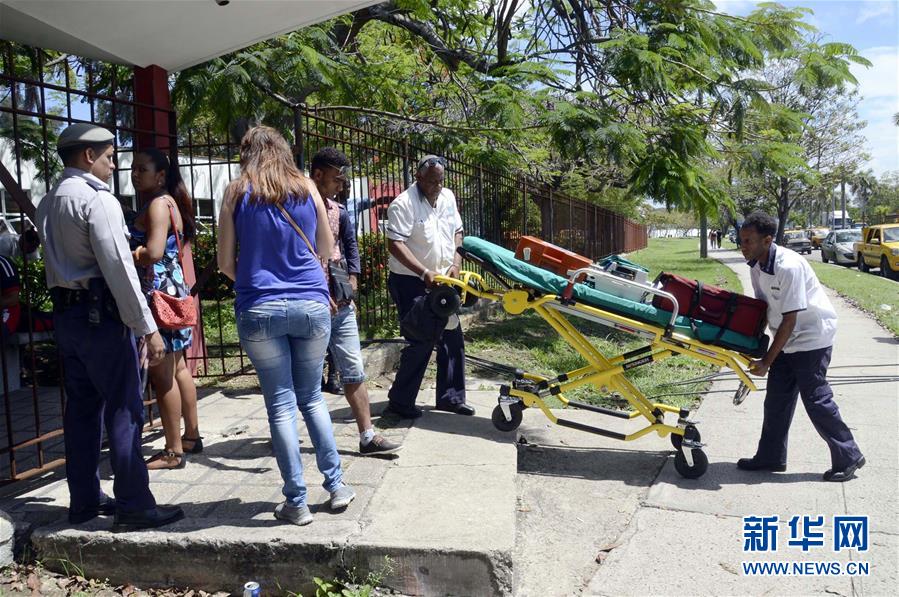 20cm长的棉签在晚上有什么用处 示例图 - 说明文字