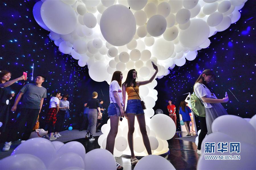 aaaa级片，最新aaaa大片，高清aaaavaaaaaa精品视频 示例图 - 说明文字