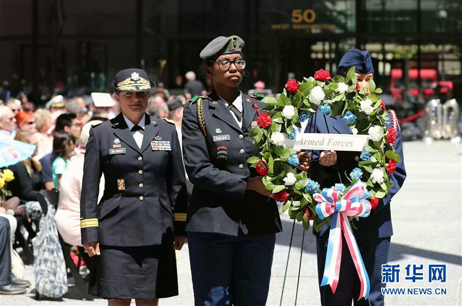 8x8x多重含义数学科技文化中应用 示例图 - 说明文字