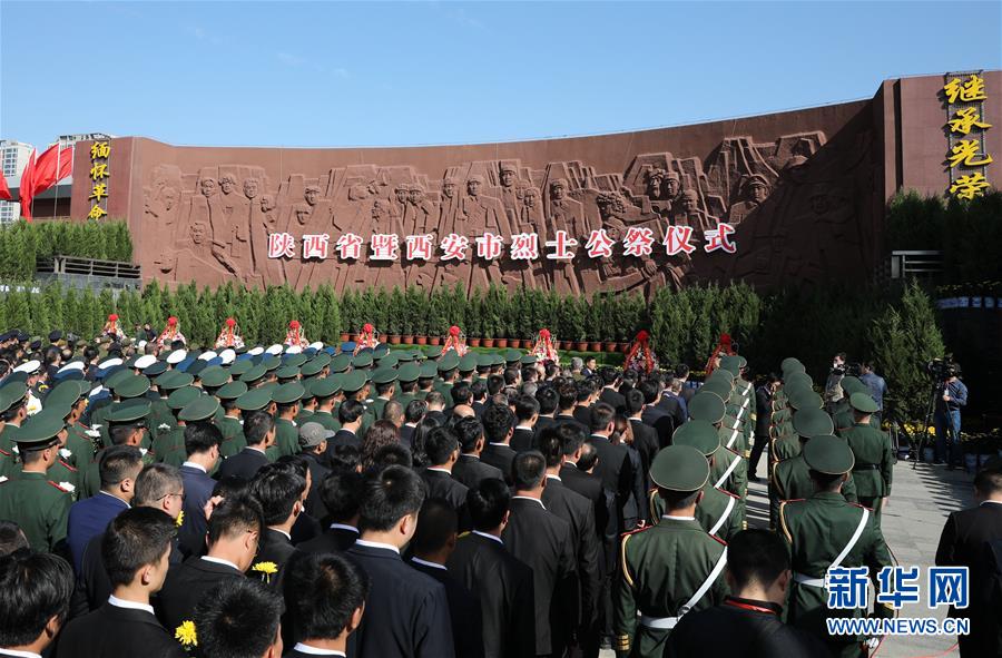 s货大声点c，懒烂你的b，电影高清在线观看 示例图 - 说明文字