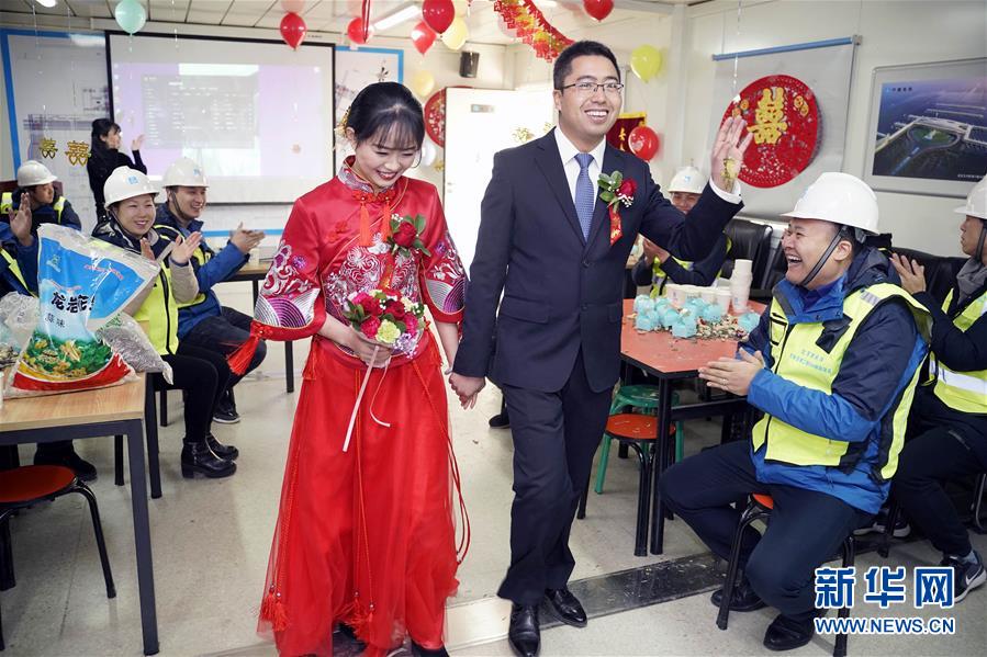 如何精挑交合集1300部作品最优的中文汉字 示例图 - 说明文字