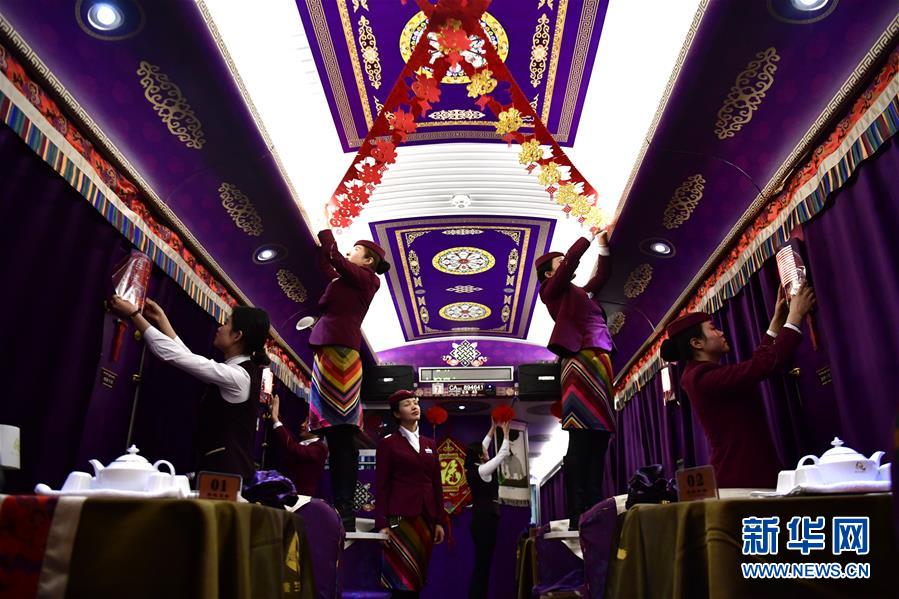 在城市乡村间 gary农民工的奋斗故事 示例图 - 说明文字