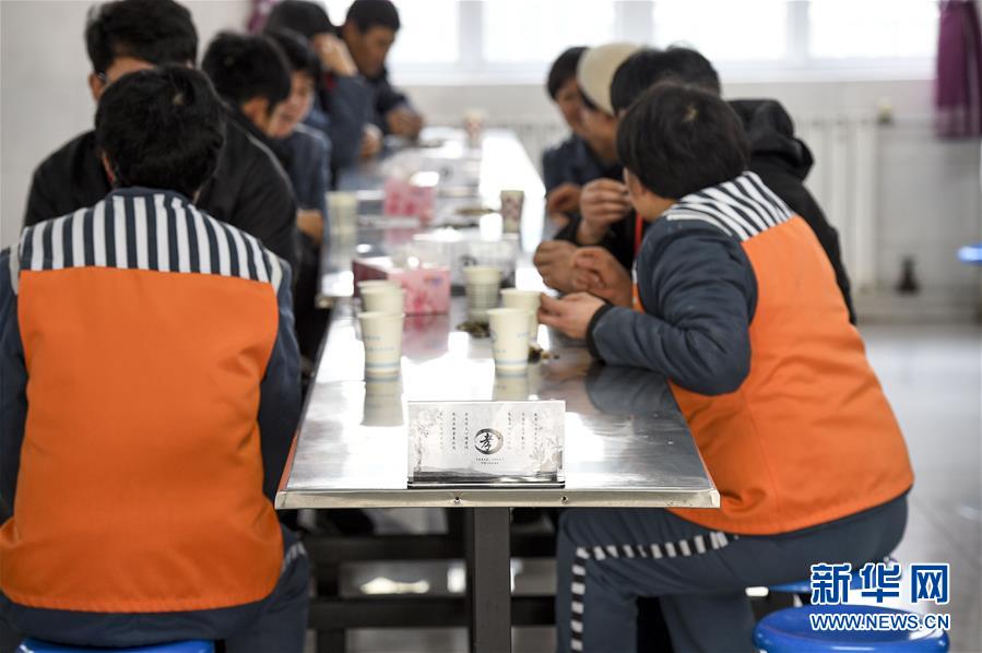 交合集重磅来袭1300部作品如何筛选最佳中文汉字内 示例图 - 说明文字