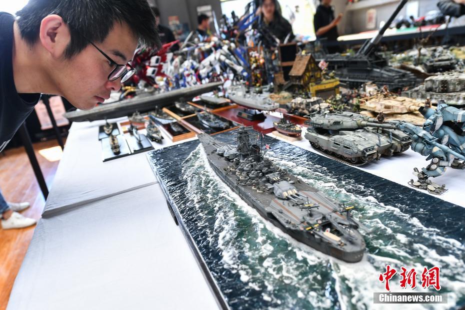 喜欢bl动画的你，来看这些车车动画推荐吧！bl的车车动画 示例图 - 说明文字