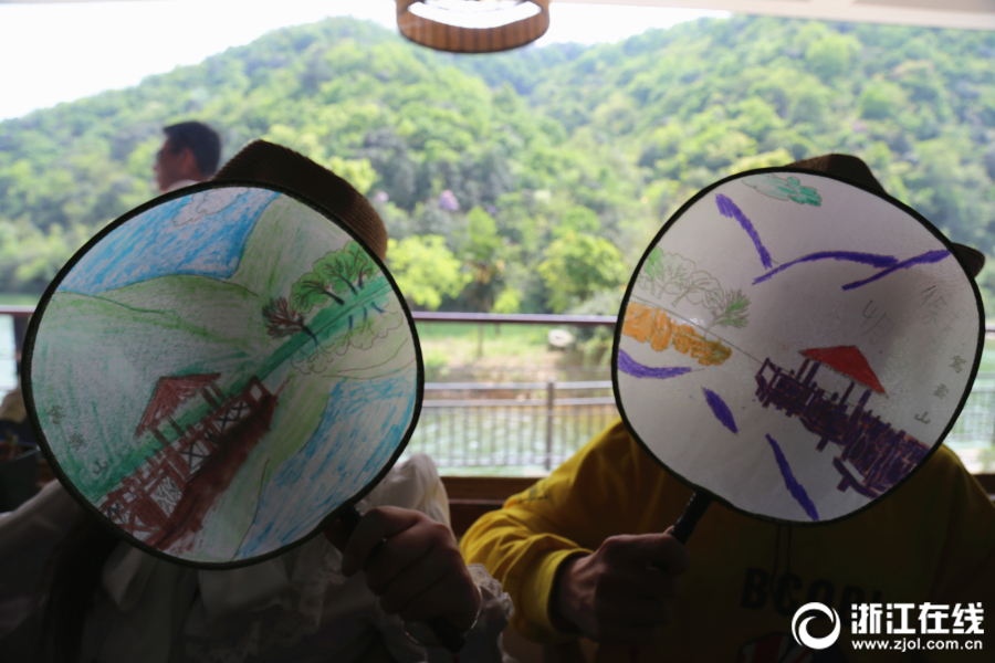 保罗芭芭拉1980年合作-斯顿手颠覆传统流行文化 示例图 - 说明文字