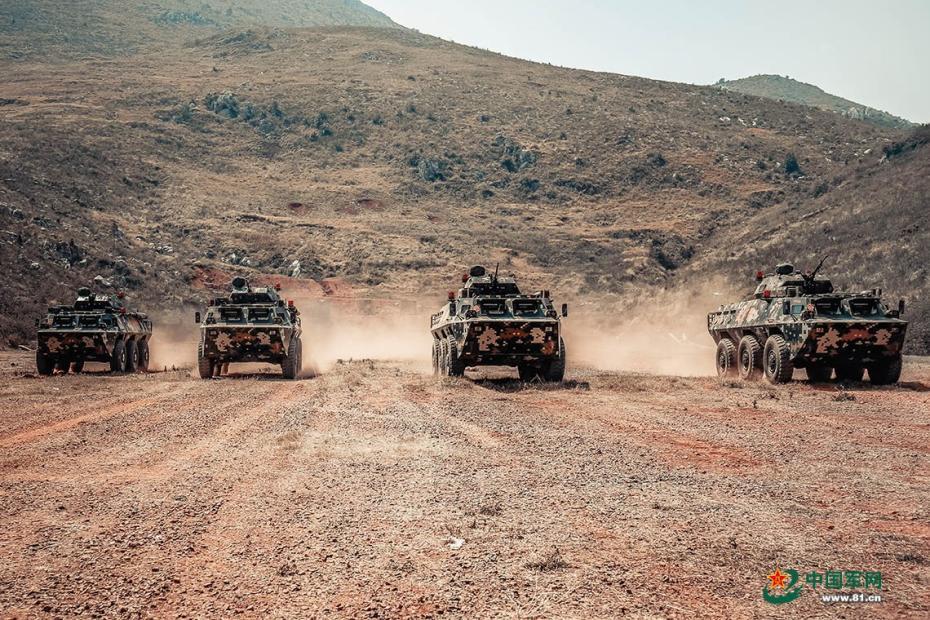 在我眉心中藏着一个独特的世界 示例图 - 说明文字