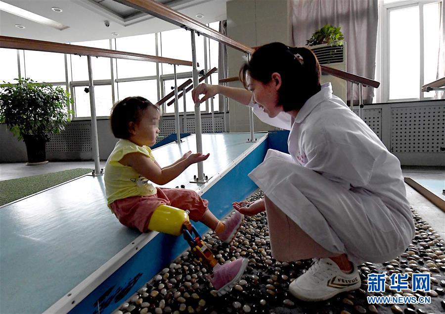 国产av电影精品区一二三区日韩av免费收看 示例图 - 说明文字