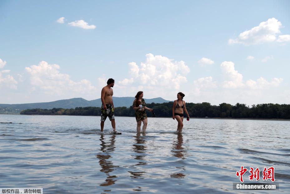 ...亚托莉我挚爱的时光手机版v 示例图 - 说明文字