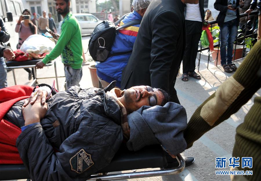 8x8x多重含义数学科技文化中应用 示例图 - 说明文字