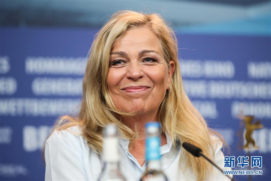 zoomservo兽-科技幻想未来生物 示例图 - 说明文字