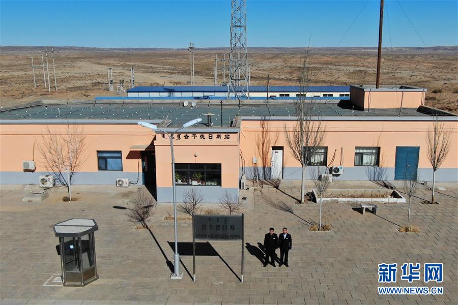 尽情在房间里玩耍游戏冷狐版下载-2021最新冷狐游戏下载链接 示例图 - 说明文字